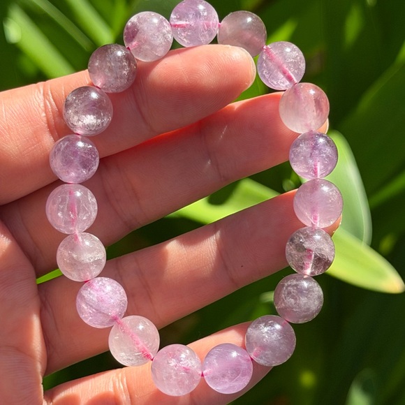 S‎ - Picture 3 of 9